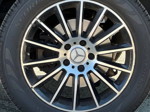 Used 2022 Mercedes-Benz G 550 image 13
