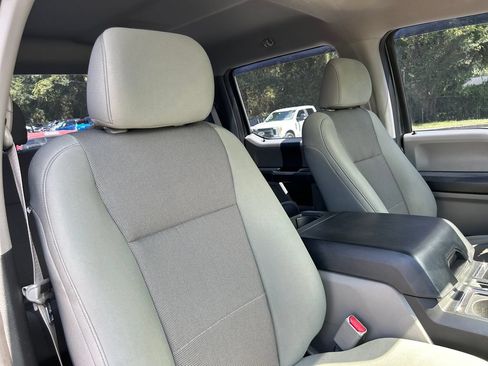 Used 2016 Ford F150 XL w/ Equipment Group 101A Mid AWD/4WD image 10