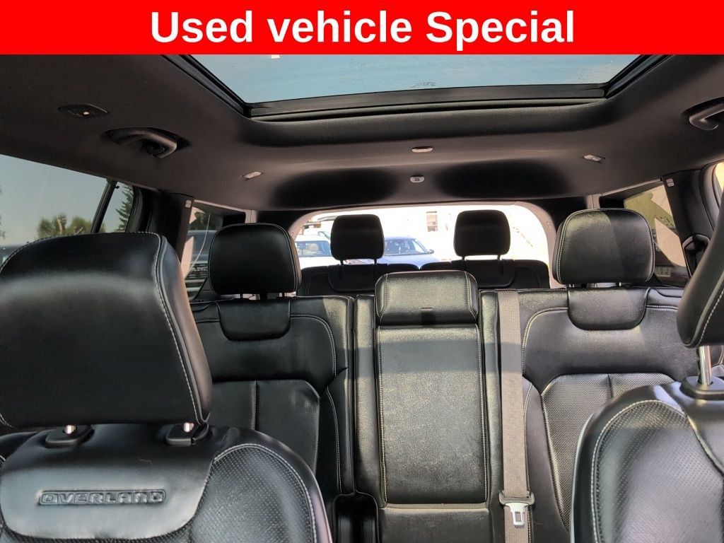 Used 2022 Jeep Grand Cherokee L Overland w/ Luxury Tech Group IV AWD/4WD image 24