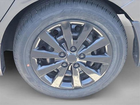 Used 2019 Honda Civic LX image 14
