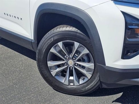New 2026 Chevrolet Equinox LT w/ Safety and Technology Package FWD image 2