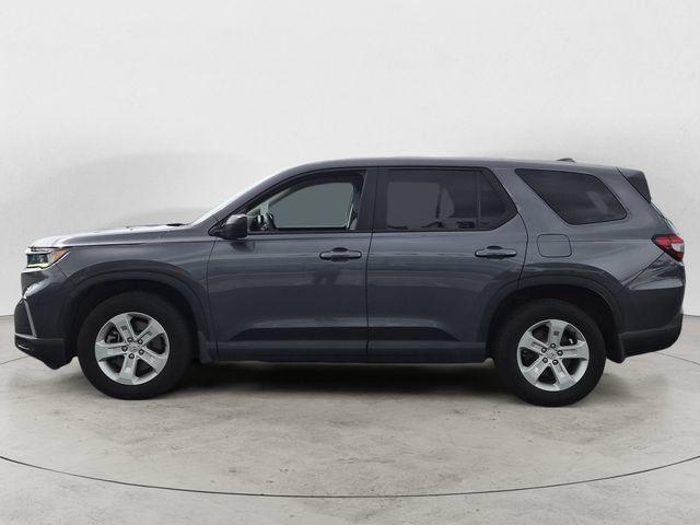 Used 2023 Honda Pilot LX image 8