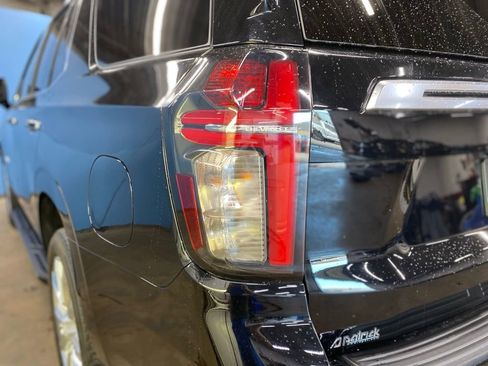 Used 2023 Chevrolet Tahoe High Country AWD/4WD image 9