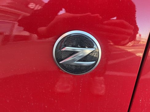 Used 2010 Nissan 370Z Touring w/ Sport Pkg image 14