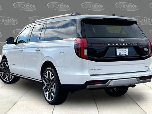 New 2026 Ford Expedition Max Platinum w/ Platinum Ultimate Package AWD/4WD image 3