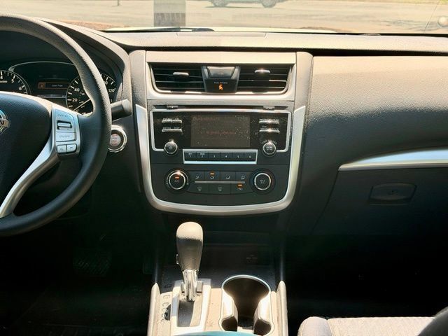 Used 2018 Nissan Altima 2.5 S FWD image 23