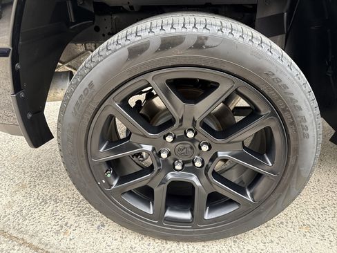 Used 2023 RAM 1500 Laramie image 18