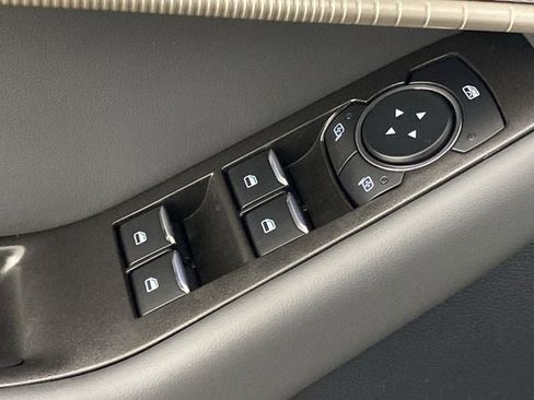 New 2025 Ford Explorer Active w/ Active Comfort Package image 18