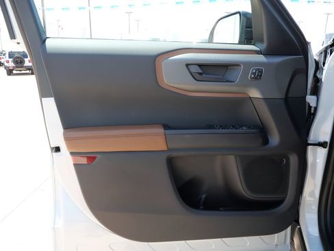 New 2026 Ford Bronco Sport Outer Banks AWD/4WD image 13