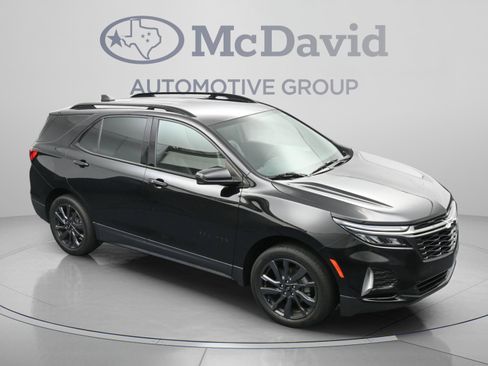 Used 2023 Chevrolet Equinox RS AWD/4WD image 32