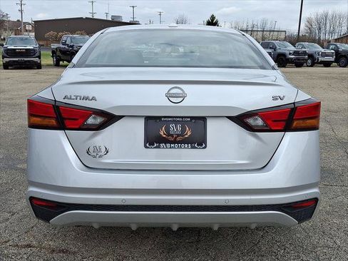 Used 2024 Nissan Altima 2.5 SV FWD image 22