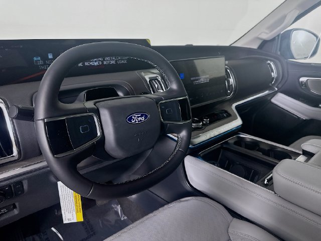 New 2027 Ford Expedition Max Platinum w/ Platinum Ultimate Package AWD/4WD image 9