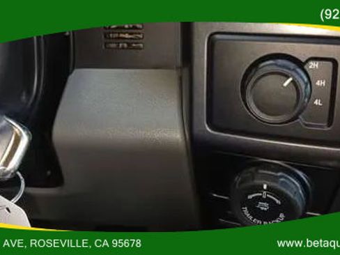 Used 2016 Ford F150 XLT w/ Equipment Group 302A Luxury image 9