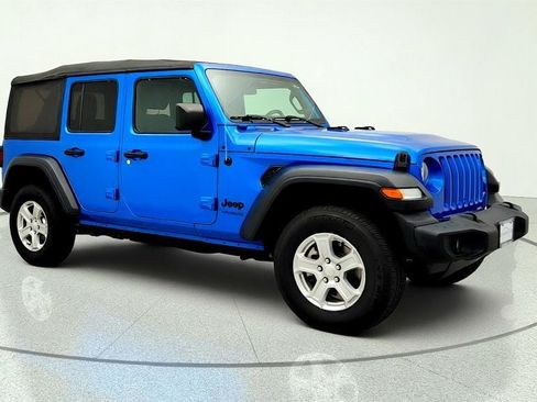 Used 2022 Jeep Wrangler Unlimited Sport AWD/4WD image 3