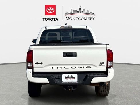 Used 2023 Toyota Tacoma SR5 AWD/4WD image 4