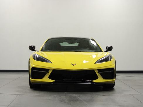 Used 2026 Chevrolet Corvette Stingray Coupe w/ LPO, Roadside Safety Package RWD image 9