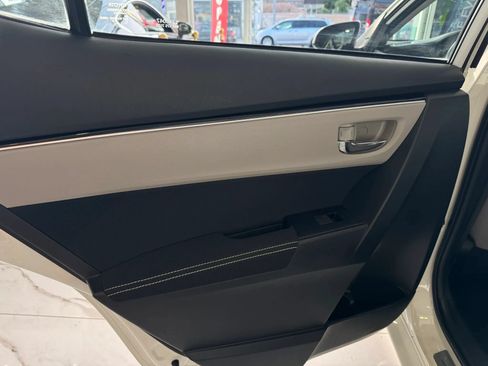 Used 2017 Toyota Corolla LE w/ Body Protection Package FWD image 24