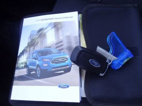 Used 2021 Ford EcoSport SE image 32