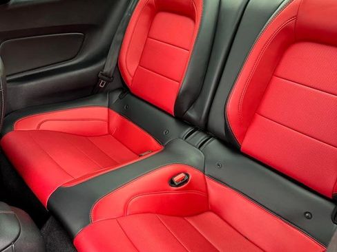 Used 2022 Ford Mustang GT Premium w/ Equipment Group 401A image 7