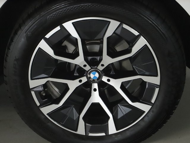 Used 2026 BMW X3 xDrive30i w/ Premium Package AWD/4WD image 40