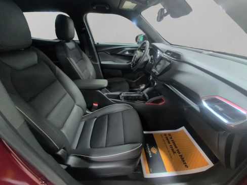 Used 2023 Chevrolet TrailBlazer RS w/ Convenience Package image 15