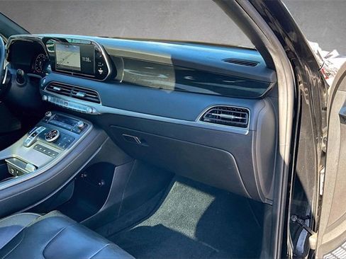 Used 2021 Hyundai Palisade Calligraphy image 15