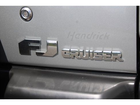 Used 2012 Toyota FJ Cruiser 4WD w/ Convenience Pkg image 35