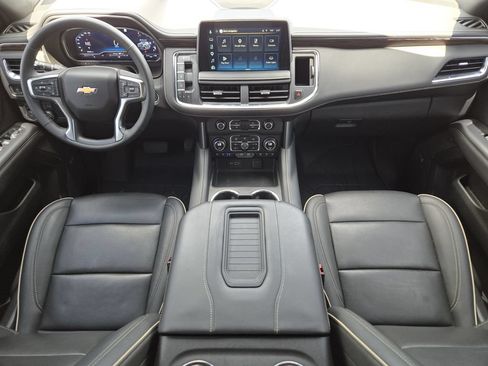 Used 2023 Chevrolet Tahoe Premier AWD/4WD image 23