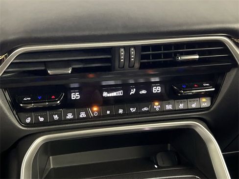 Certified 2025 MAZDA CX-90 Plug-In Hybrid w/ Premium Plus image 16