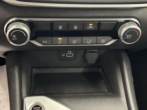 Used 2024 Nissan Altima 2.5 S image 21