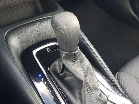 Used 2023 Toyota Corolla LE image 29