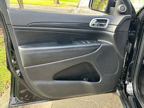 Certified 2022 Jeep Grand Cherokee Laredo E RWD image 28