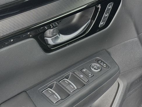 Certified 2025 Honda CR-V EX-L image 17