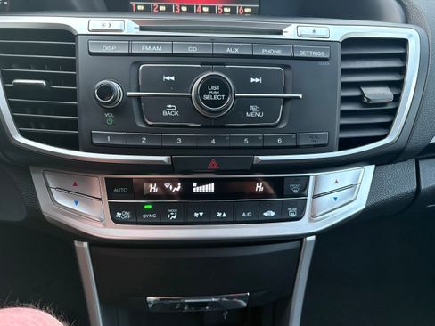 Used 2013 Honda Accord Sport image 34