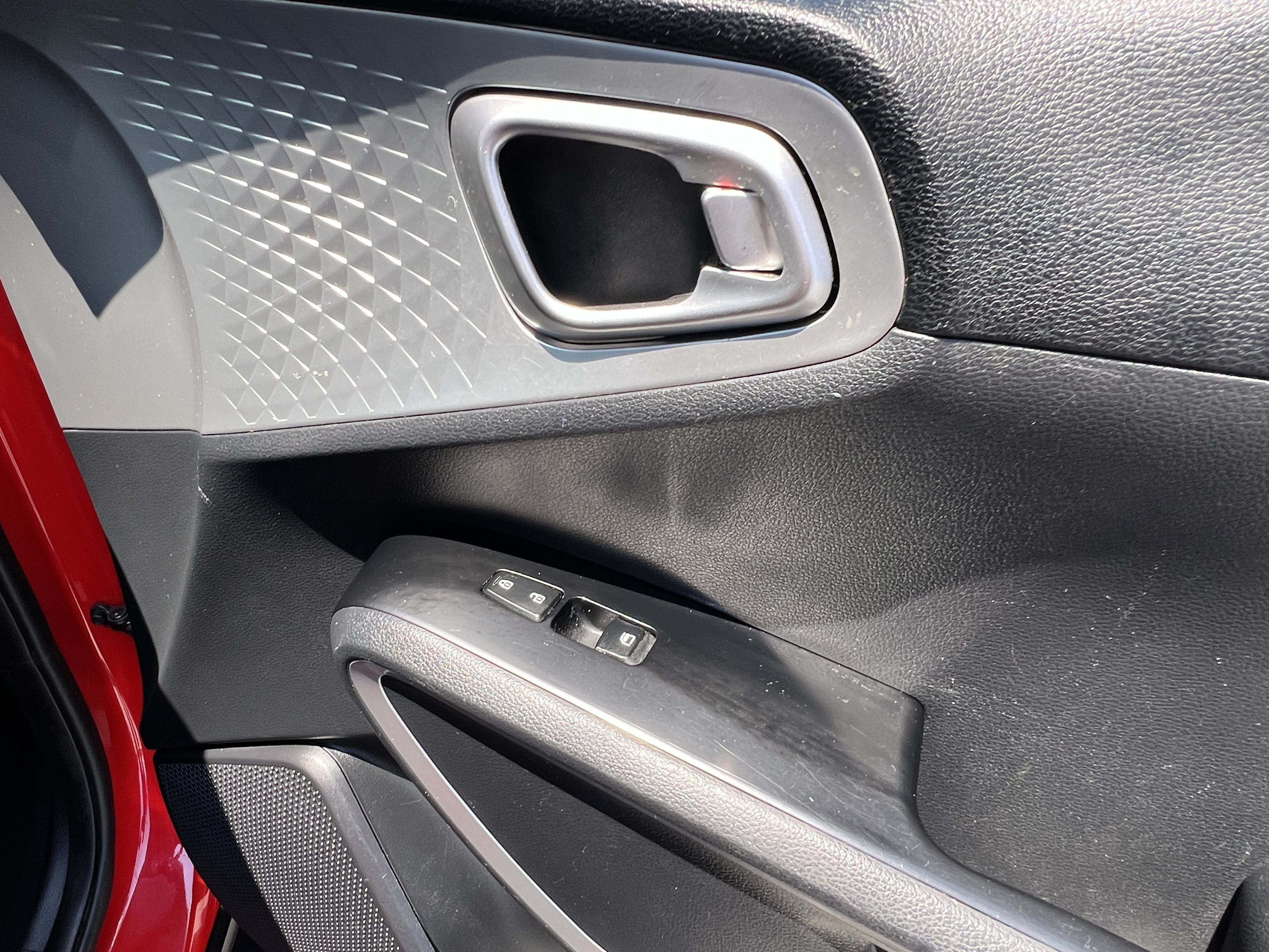 Used 2020 Kia Soul LX FWD image 16