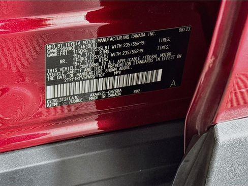 Used 2023 Toyota RAV4 Limited FWD image 32