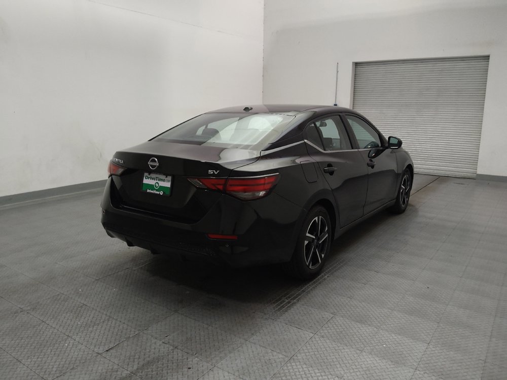 Used 2024 Nissan Sentra SV FWD image 9