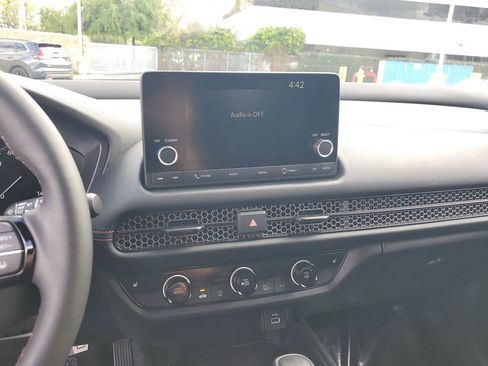 Certified 2024 Honda HR-V Sport image 26