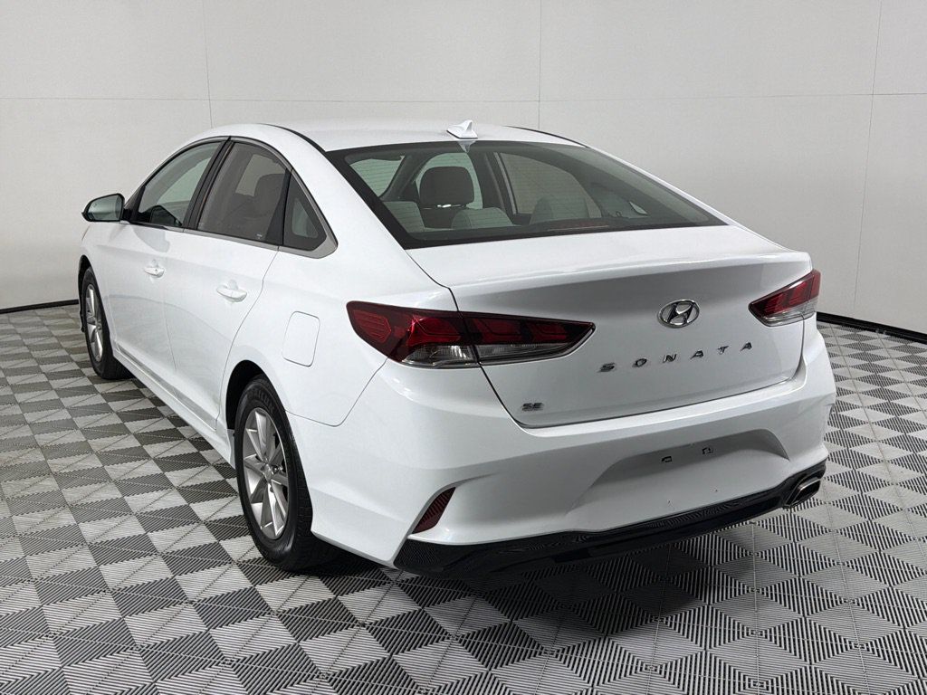 Used 2018 Hyundai Sonata SE FWD image 7
