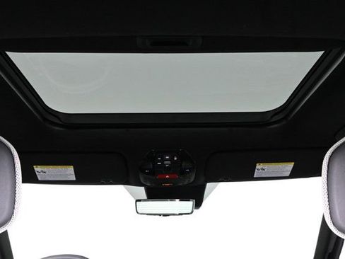 New 2026 Kia EV9 GT-Line image 4