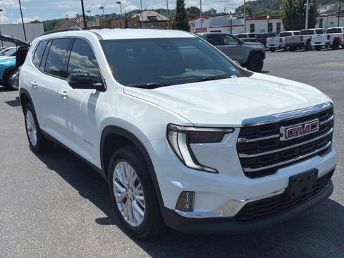 Used 2026 GMC Acadia Elevation w/ Elevation Premium Package AWD/4WD image 8