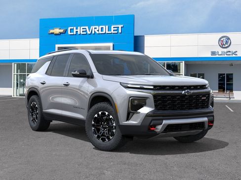 New 2027 Chevrolet Traverse Z71 w/ Enhanced Driving Package AWD/4WD image 7