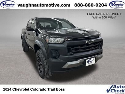 Used 2024 Chevrolet Colorado Trail Boss w/ Advanced Trailering Package