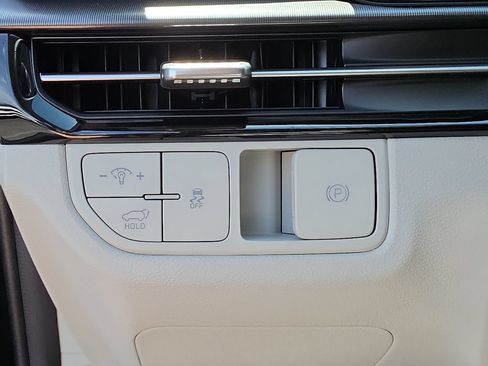 New 2026 Kia Sportage EX FWD image 28