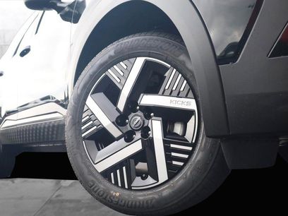 New 2026 Nissan Kicks SV