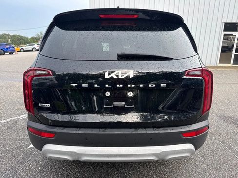 Used 2022 Kia Telluride LX AWD/4WD image 9