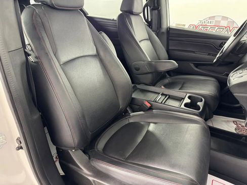 Used 2023 Honda Odyssey Sport image 36