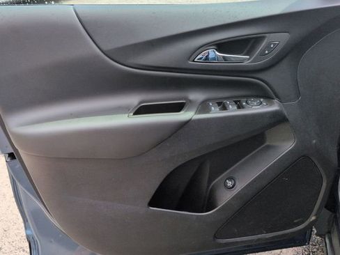 Used 2024 Chevrolet Equinox LT w/ LPO, Floor Liner Package FWD image 25