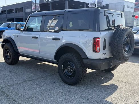 New 2026 Ford Bronco Big Bend w/ Black Diamond Package AWD/4WD image 4