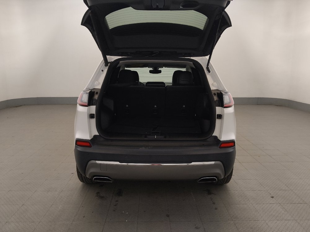 Used 2019 Jeep Cherokee Limited AWD/4WD image 29